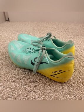 Women’s Blue & Green Track & Field Spikes - Size 9.5!